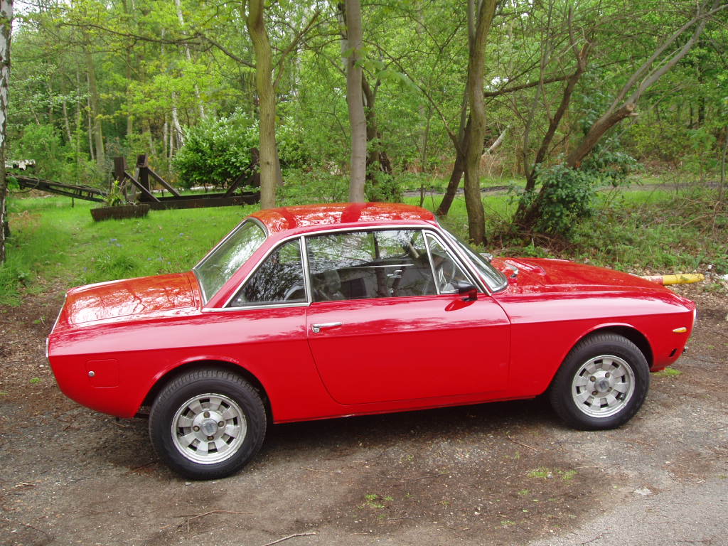 Lancia at the 2005 Auto Italia Spring Italian Car Day, Brooklands