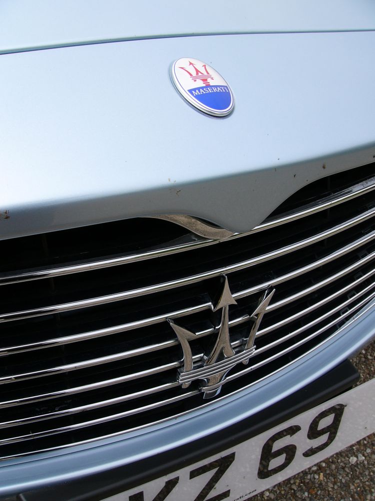 Maserati at the Auto Italia magazine 2005 'Spring Italian Car Day' at Brooklands