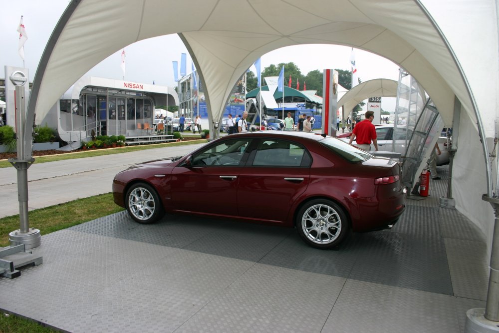 Alfa Romeo 159 3.2 JTS Q4 at the 2005 Goodwood International Festival of Speed