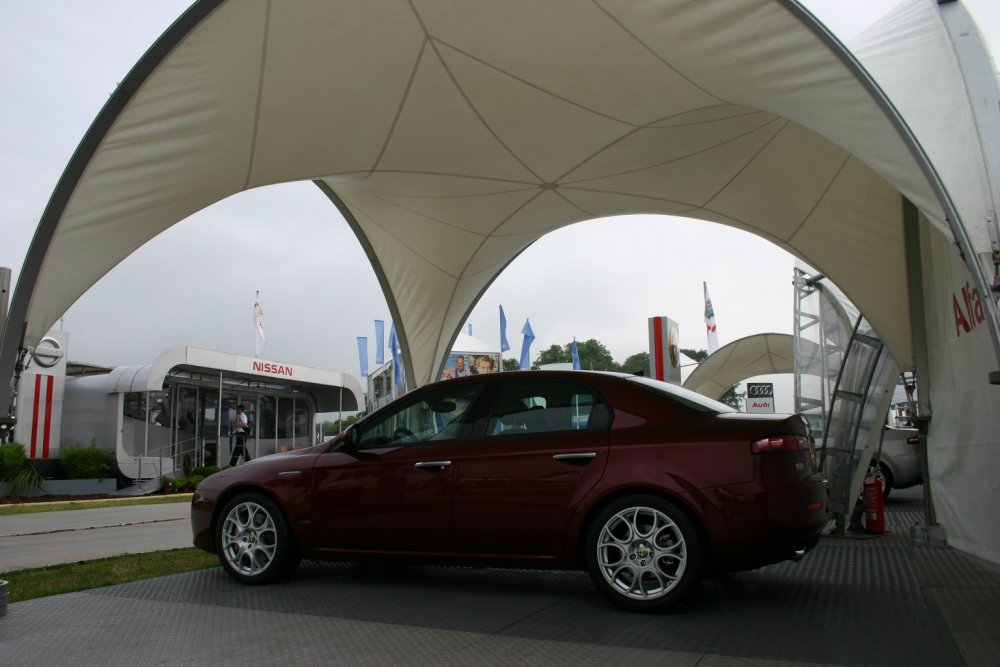 Alfa Romeo 159 3.2 JTS Q4 at the 2005 Goodwood International Festival of Speed