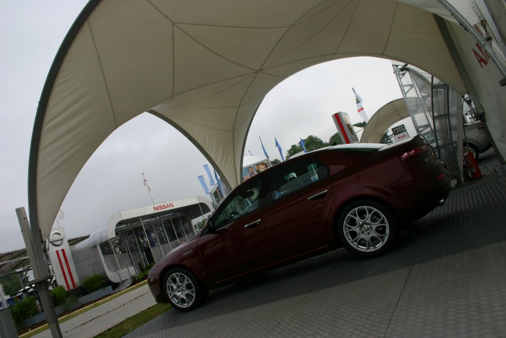 Alfa Romeo 159 3.2 JTS Q4 at the 2005 Goodwood International Festival of Speed