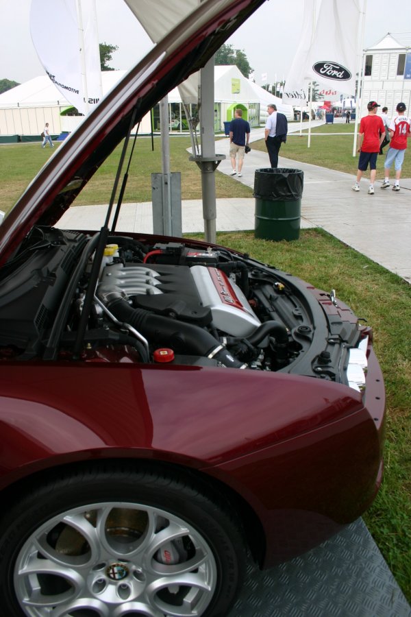 Alfa Romeo 159 3.2 JTS Q4 at the 2005 Goodwood International Festival of Speed