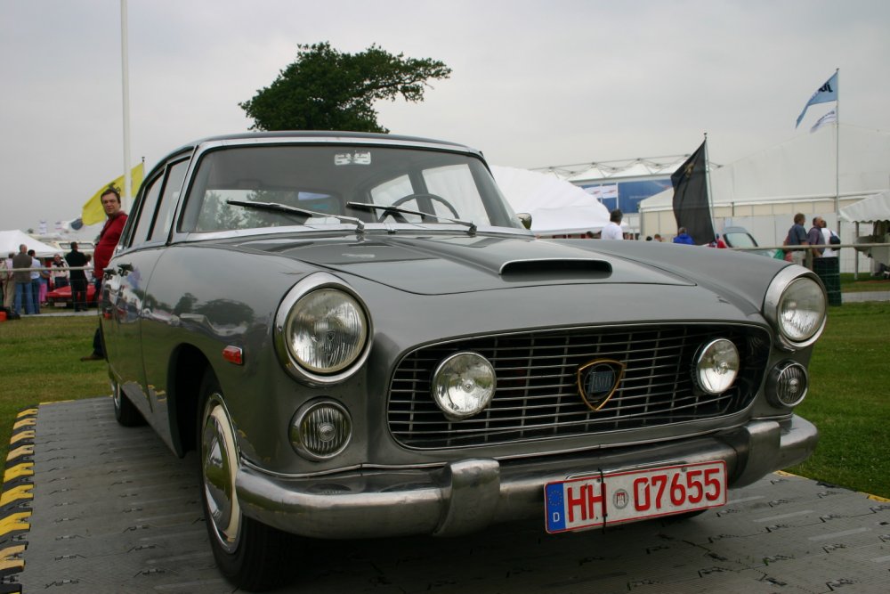 One of the finest displays at the Goodwood International Festival of Speed this year was held under the title of 'The Ultimate Luxury Production Car 1945-80'. Amongst the line-up of these luxurious limousines of the roads spanning three and a half decades were five Italian classics: a 1953 Lancia Flaminia, a 1967 ISO Fidia S4, a 1968 Maserati Quattoporte I, a 1973 Lamborghini Espada, and a 1976 Fiat 130 Berline.