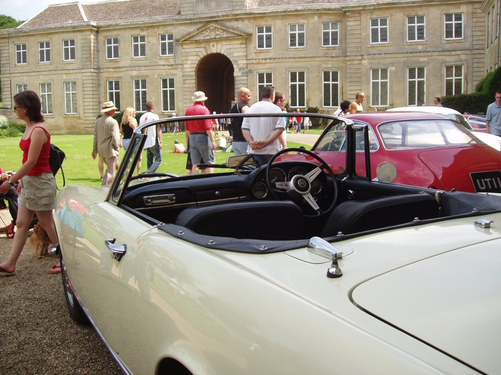 Alfa Romeo Owners Club UK - National Alfa Day 2005 - Boughton House, Kettering