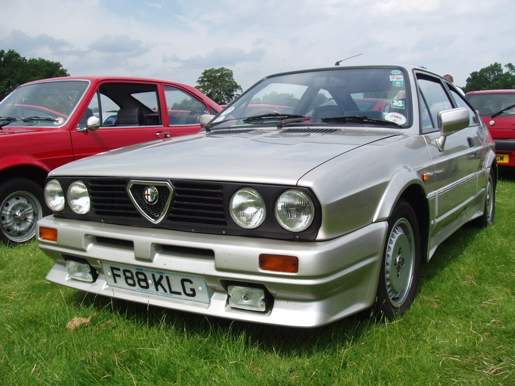 Alfa Romeo Owners Club UK - National Alfa Day 2005 - Boughton House, Kettering