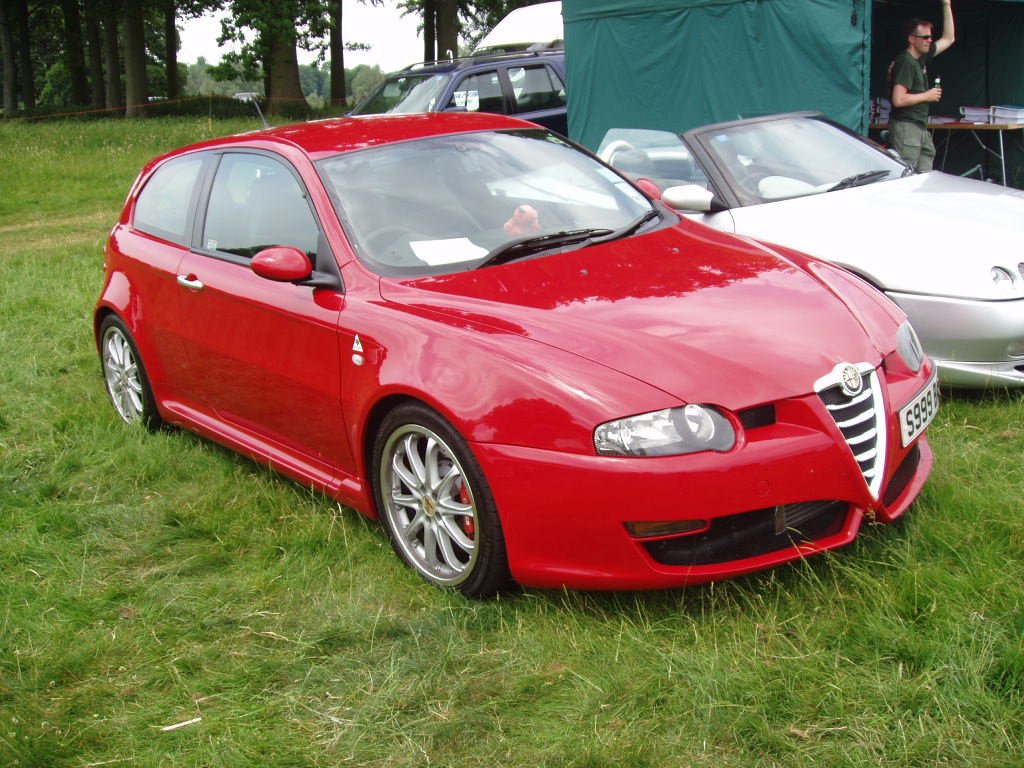 Alfa Romeo Owners Club UK - National Alfa Day 2005 - Boughton House, Kettering