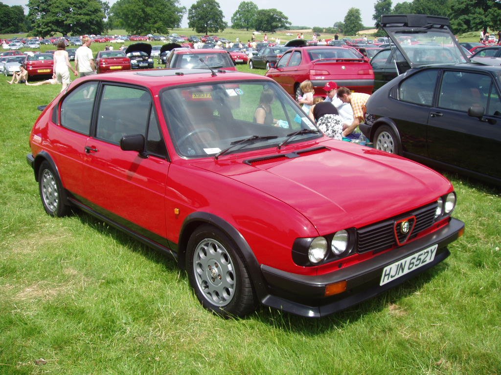 Alfa Romeo Owners Club UK - National Alfa Day 2005 - Boughton House, Kettering