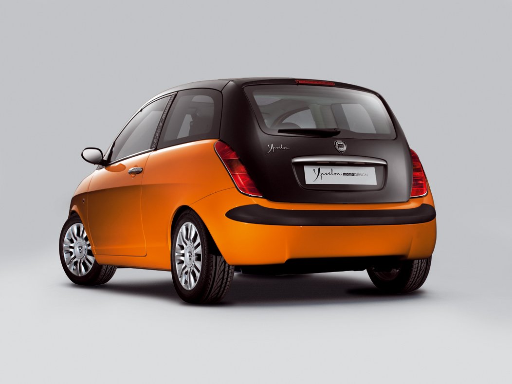 Lancia Ypsilon Momo Design