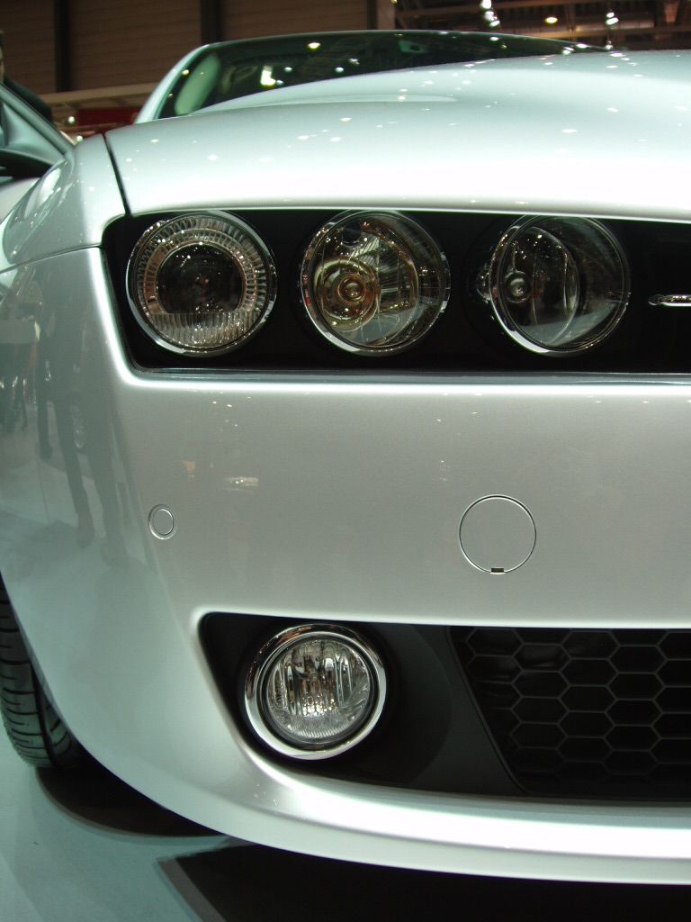 Alfa Romeo 159 2.4 JTDM at the 2005 Geneva International Motor Show