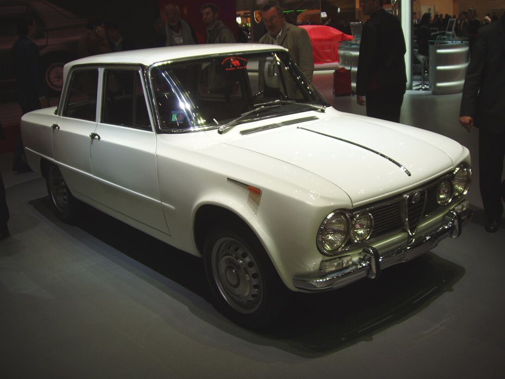 Alfa Romeo Giulia TI at the 2004 Geneva Salon