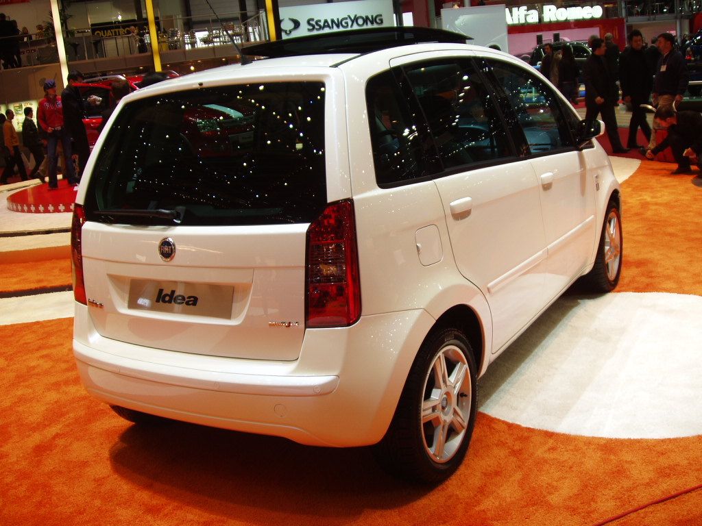 Fiat Idea Italia show car at the 2005 Geneva Salon