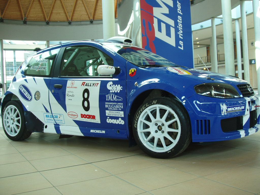 Fiat Punto Abarth Rally Super 1600 at the 2005 'My Special Car Show' in Rimini