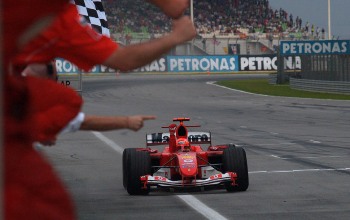 The second Grand Prix of 2005, in Malaysia this weekend, is expected to highlight the effect of the most important new technical rule that obliges the drivers to use the same engine for two races