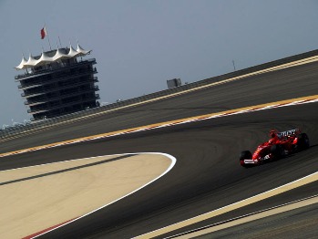 Scuderia Ferrari endured a tough Grand Prix in blazing hot conditions at the Bahrain International Circuit at Sakhir on Sunday