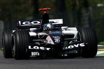 Minardi driver's Christijan Albers and Patrick Friesacher put in strong performances in the team new PS05 chassis during the first qualifying session for Sundays San Marino Grand Prix