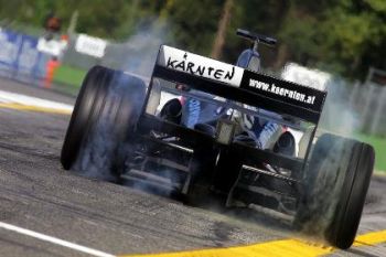 Minardi driver's Christijan Albers and Patrick Friesacher put in strong performances in the team new PS05 chassis during the first qualifying session for Sundays San Marino Grand Prix