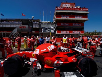 Rubens Barrichello, starting 16th after an engine change, was unable to challenge and finished just outside the points