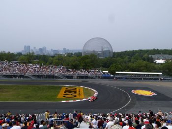 Brake problems for Rubens Barrichello and running on new tyres when the track was not at its best for Michael Schumacher are two factors that go some way to explaining why the two Scuderia Ferrari drivers ended the opening day practice in Canada down in 10th and 16th places respectively