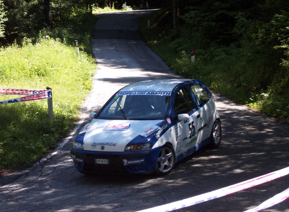 The sixth round of the CSAI sanctioned 2005 Italian Rally Championship, the San Martino Rally, saw Paolo Andreucci in the official Fiat Punto Super 1600 claim victory in the front wheel drive category, as well as second place overall.