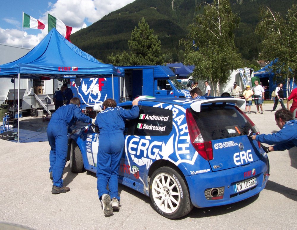 The sixth round of the CSAI sanctioned 2005 Italian Rally Championship, the San Martino Rally, saw Paolo Andreucci in the official Fiat Punto Super 1600 claim victory in the front wheel drive category, as well as second place overall.