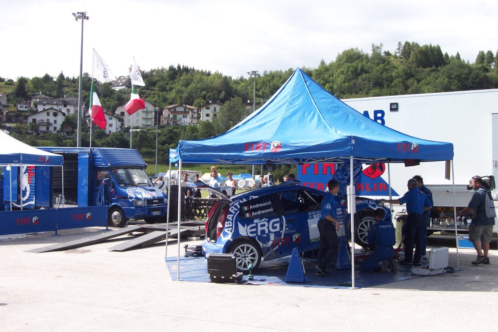 The sixth round of the CSAI sanctioned 2005 Italian Rally Championship, the San Martino Rally, saw Paolo Andreucci in the official Fiat Punto Super 1600 claim victory in the front wheel drive category, as well as second place overall.