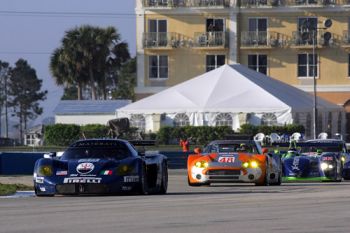 click here for Maserati MC 12 at Sebring photo gallery