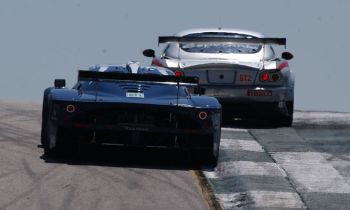 This is the first visit for the MC 12 to the Road Atlanta circuit, which is to be found in the capital of Georgia. Its setting in the hills adds to the difficulty of the circuit while offering spectators superb views