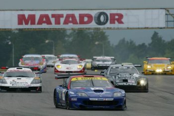 Nicolay Fomenko took over for the third stint in the Russian Age Racing Ferrari 550 Maranello on intermediate tyres, but was unable to find a rhythm and lost two laps in the space of an 18 lap stint, dropping the Ferrari down to eighth position