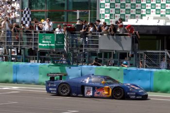 Maserati triumphed in the FIA GT series race at Magny Cours with the MC12, yesterday, monopolising the top three podium positions. This expected and well deserved result is a reward for all the hard work carried out by the teams and drivers. 