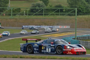 The Maserati MC12 fielded by Megadrive Racing Box, is in with a great chance of winning the Italian GT Championship title after a strong weekend in Hungary. Piergiuseppe Perazzini and Gabriele Matteuzzi secured a first and a fourth spot in races made very difficult by the rain.