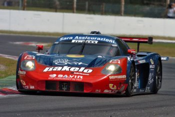 Gabriele Matteuzzi and Piergiuseppe Perazzini, driving the Racing Box Maserati MC12, secured a fine victory in race one of the Italian GT Championship at Monza