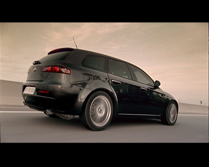 "Il cuore ha sempre ragione" - ALFA 159 SPORTWAGON ITALIAN TV COMMERCIAL