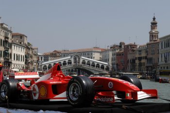 FERRARI F2002 - VENICE