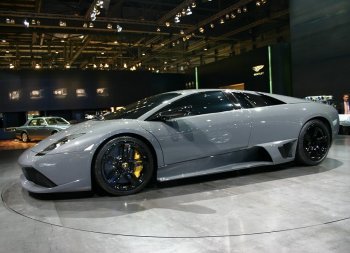 LAMBORGHINI MURCIELAGO LP640