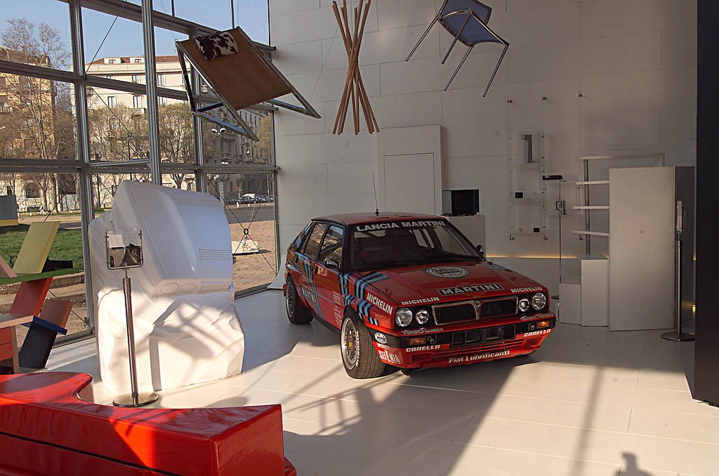 LANCIA TOUR ITALIAN DESIGN