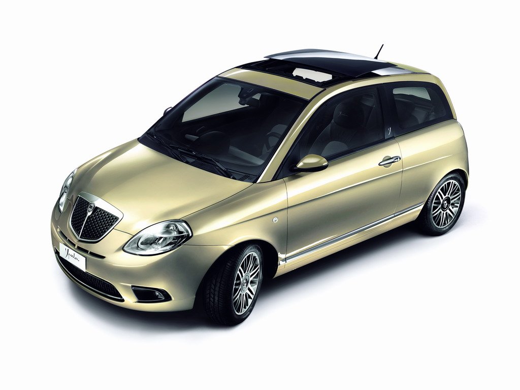 NEW LANCIA YPSILON