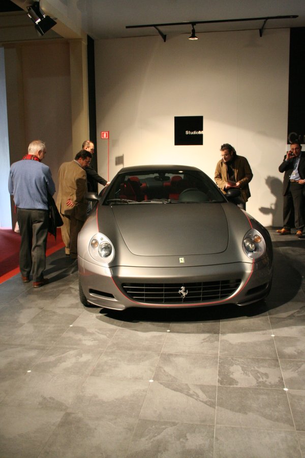 FERRARI 612 SCAGLIETTI TWO-TONE