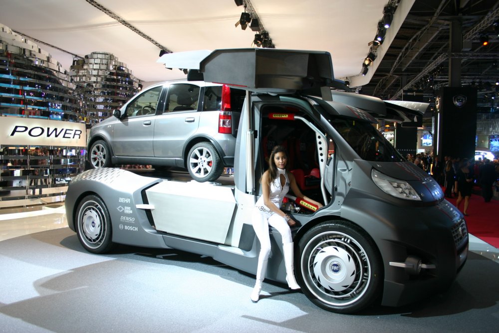 FIAT DUCATO TRUCKSTER - 2006 PARIS MOTOR SHOW