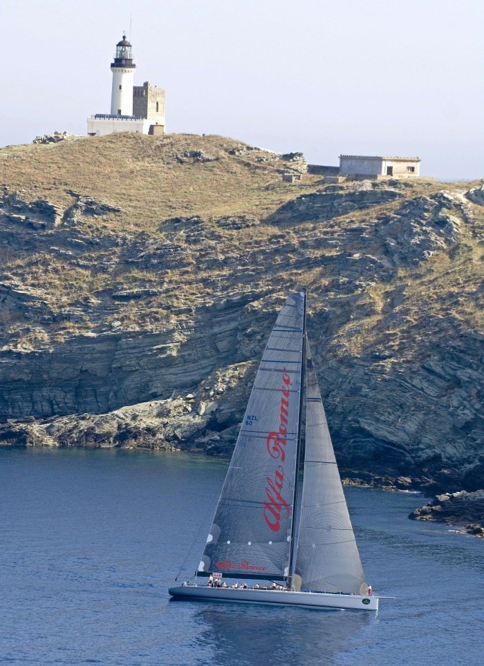 ALFA ROMEO SUPER MAXI YACHT