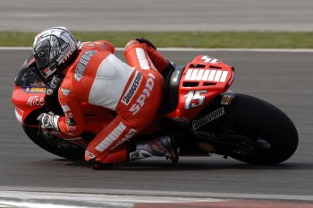 DUCATI DESMOSEDICI GP6