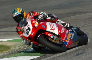 TROY BAYLISS - 2006 WORLD SUPERBIKE CHAMPION