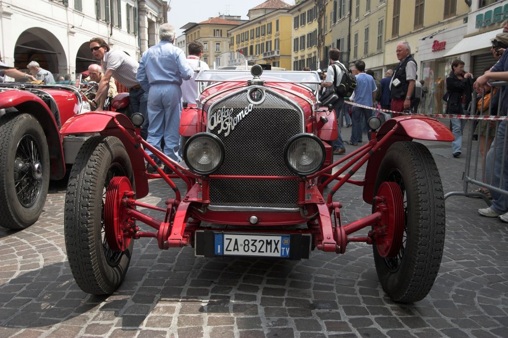 2006 MILLE MIGLIA. PHOTO: ROLAND ELLISON