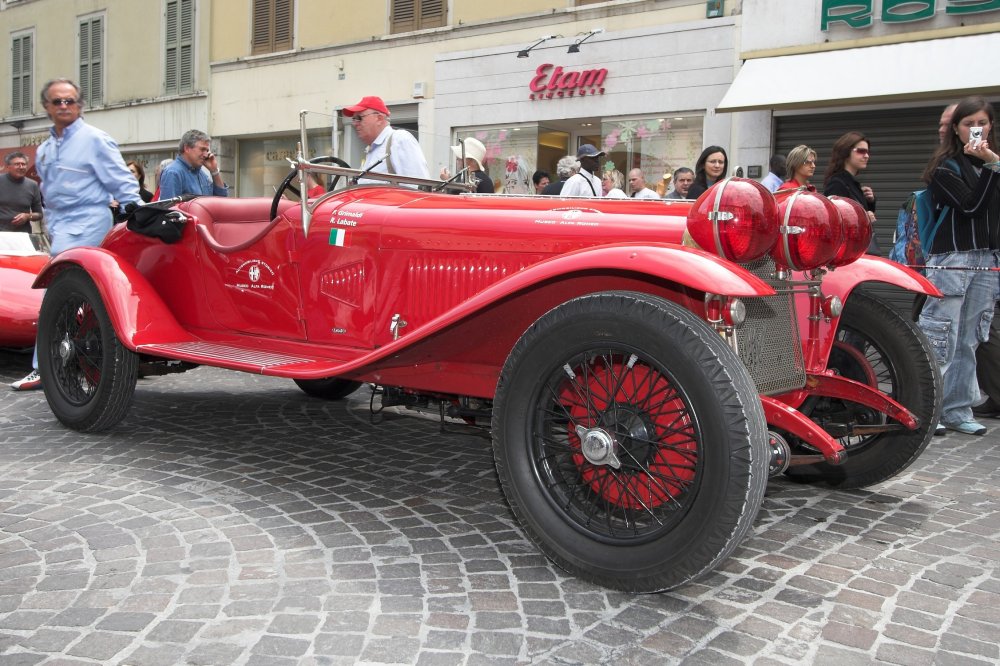 2006 MILLE MIGLIA. PHOTO: ROLAND ELLISON