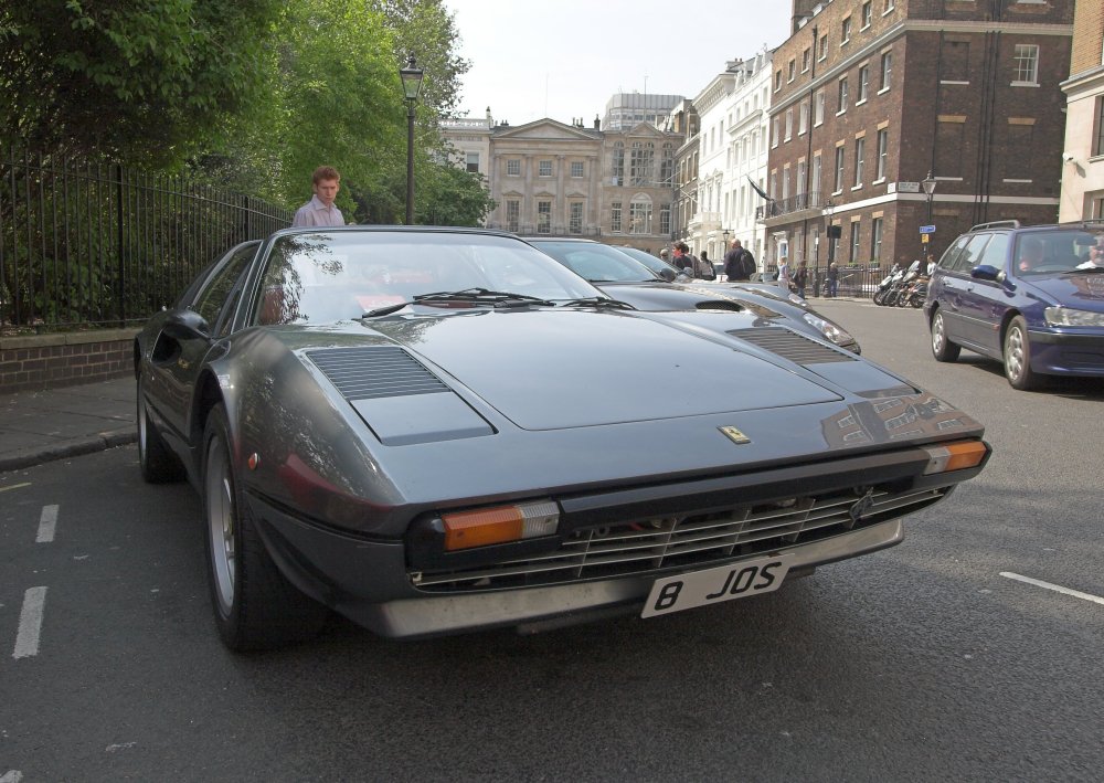 FERRARI 60 RELAY - ST JAMES SQUARE, LONDON