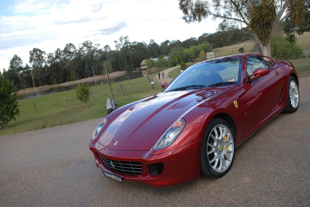 FERRARI 599 GTB FIORANO