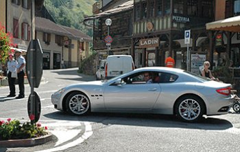 MASERATI GRANTURISMO