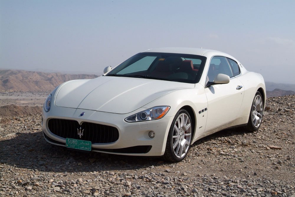 MASERATI GRANTURISMO