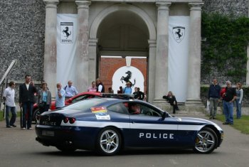 FERRARI 612 SCAGLIETTI "POLICE"