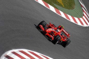 KIMI RAIKKONEN - FERRARI F2007