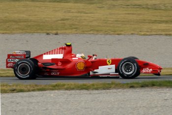 LUCA BADOER - FERRARI 248 F1